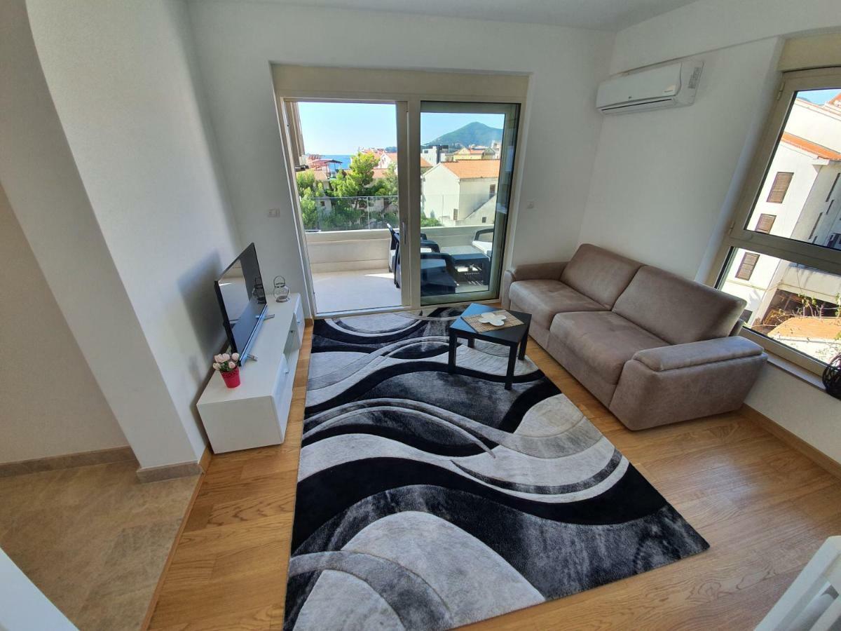As Apartments رفايلوفيتشي المظهر الخارجي الصورة
