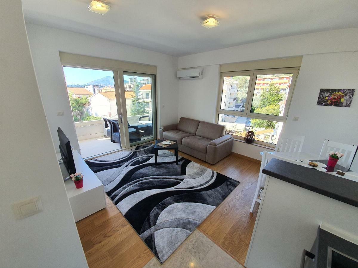 As Apartments رفايلوفيتشي المظهر الخارجي الصورة