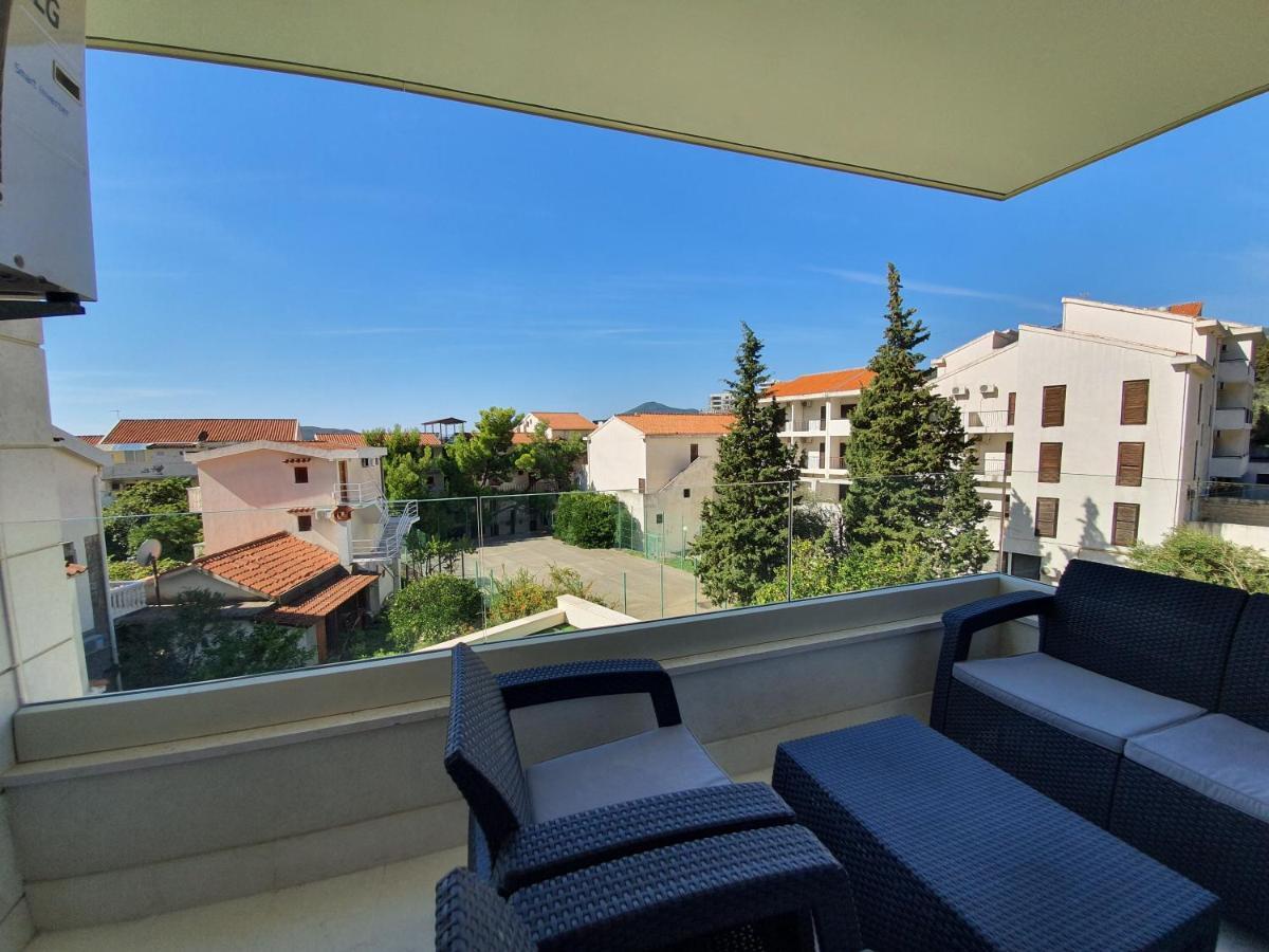 As Apartments رفايلوفيتشي المظهر الخارجي الصورة